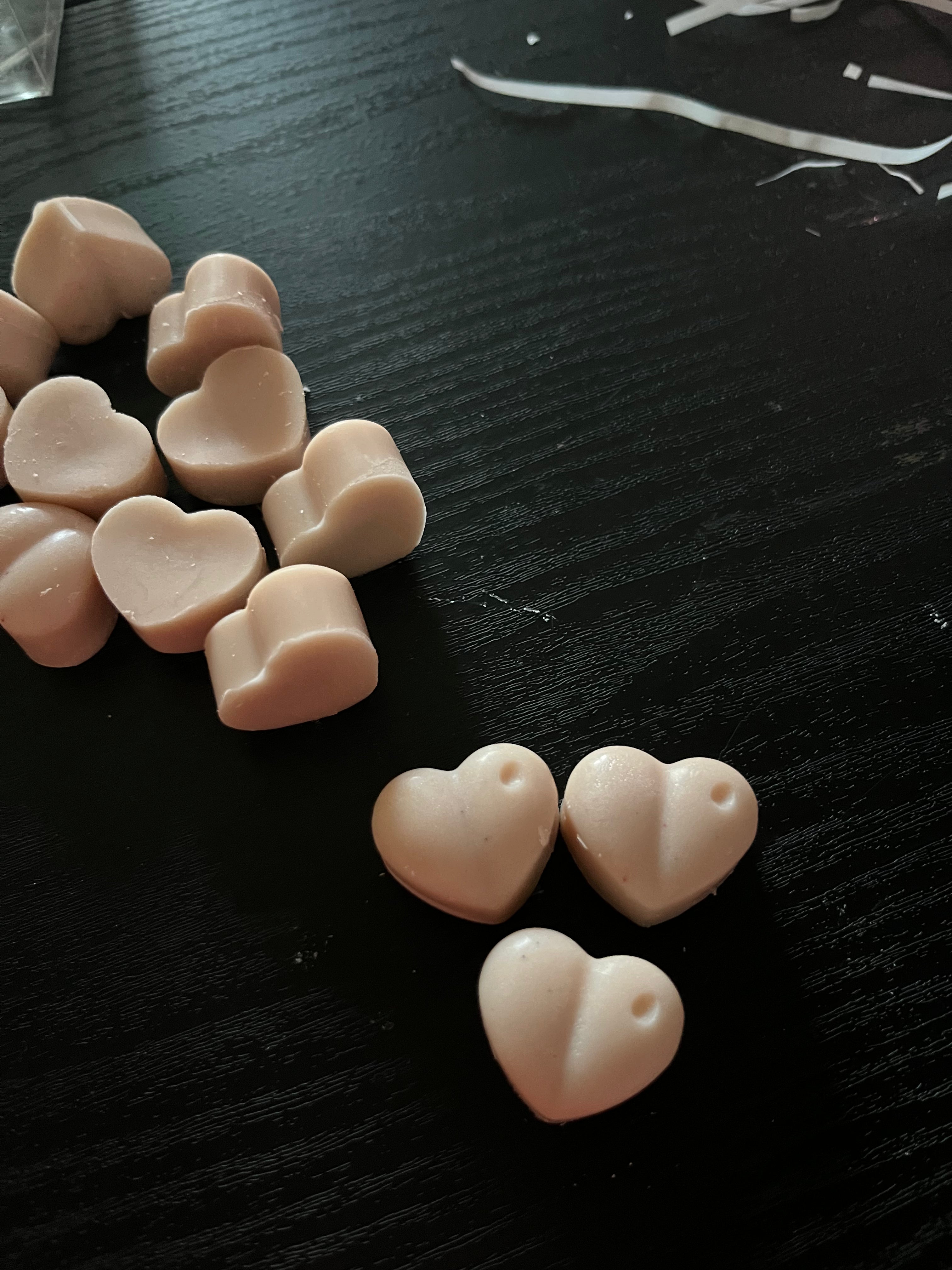 Heart wax melts 🖤