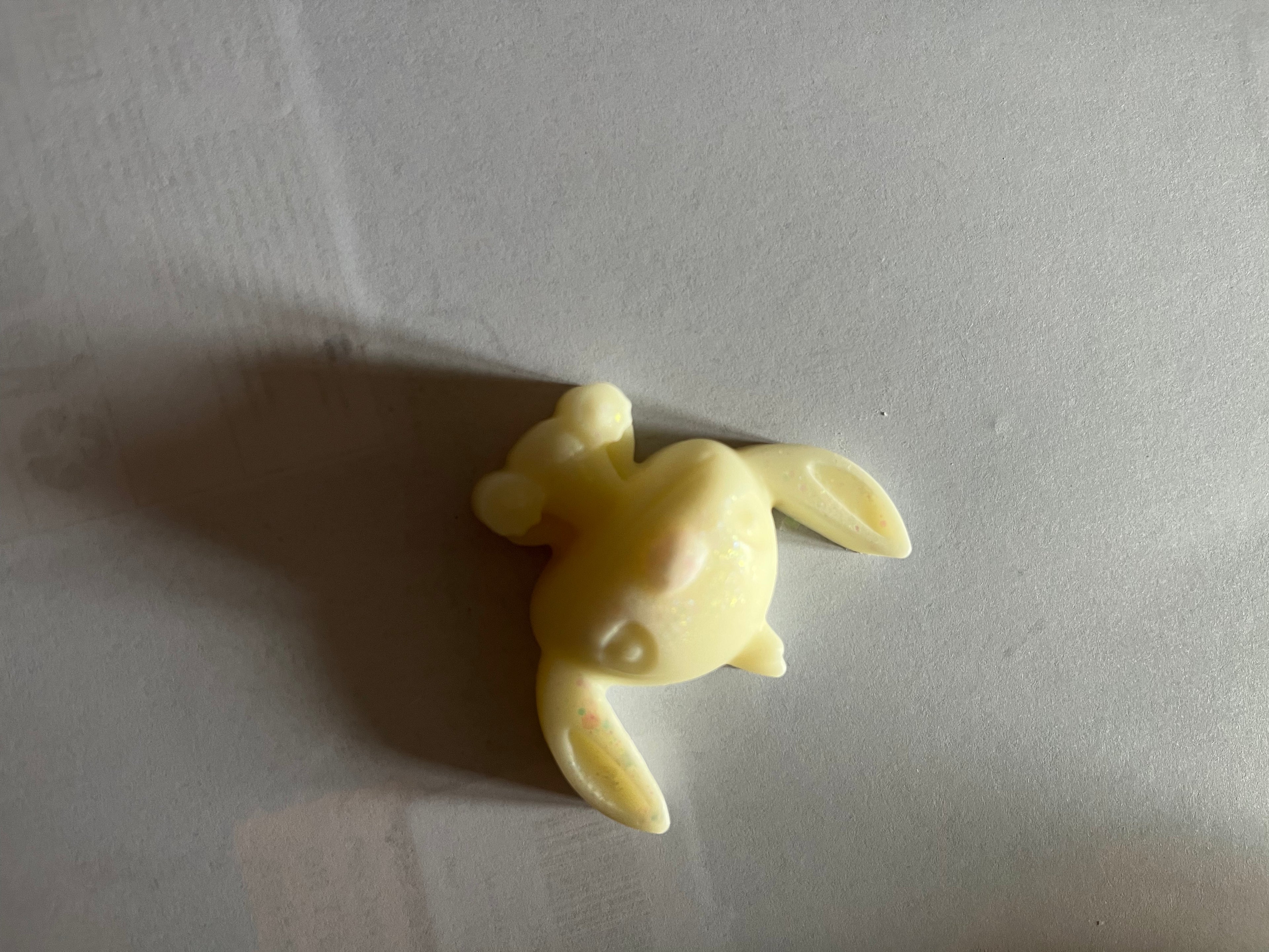 Stitchy wax melts