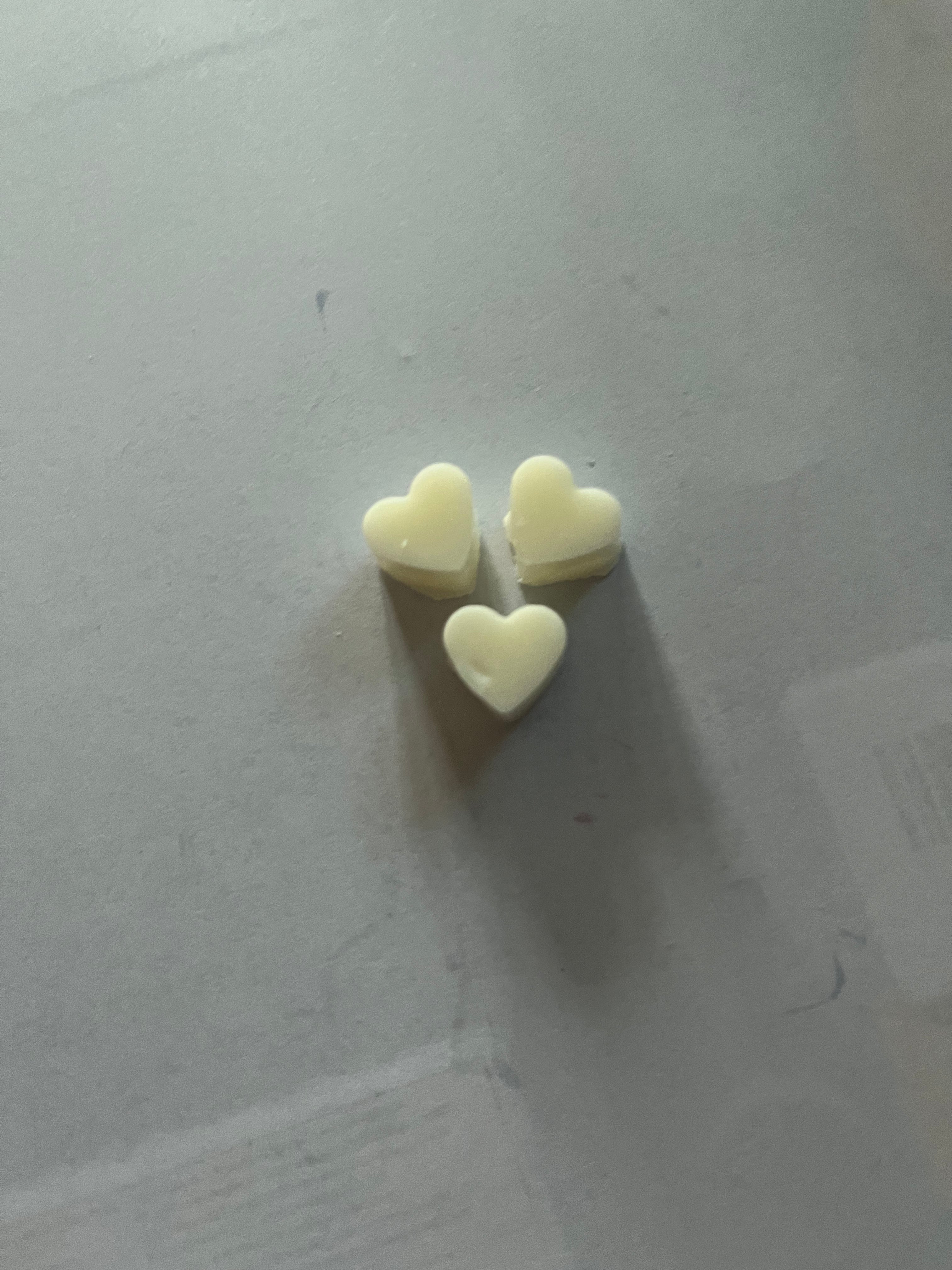 Mini heart wax melts 💕